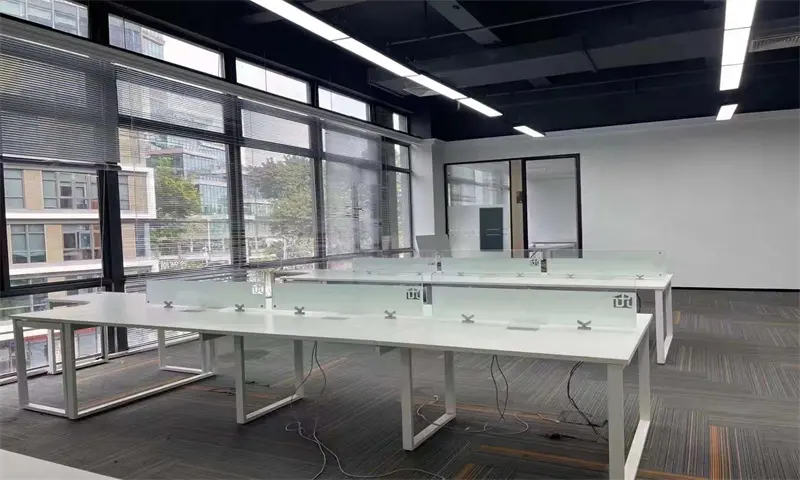903529106.jpg