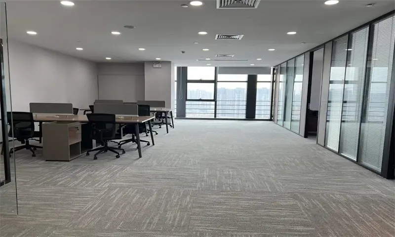 3568182947.jpg
