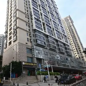 深圳市骏庭名园 物业招商 租赁中心 罗湖区商业裙楼出租