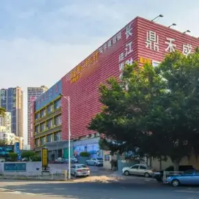 深圳市富裕达大厦 物业招商 租赁中心 宝安区厂房办公室出租