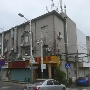 深圳市大布巷工业区 物业招商 租赁中心 龙华区厂房仓库出租