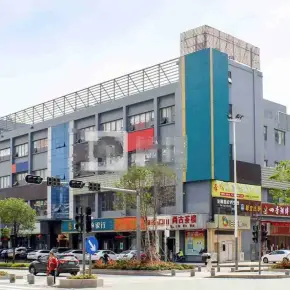 深圳市城市山海商务港 物业招商 租赁中心 龙岗区创意园办公室出租
