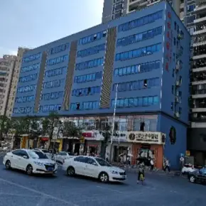 深圳市油松民清大厦 物业招商 租赁中心 龙华区创意园办公室出租