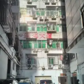 深圳市深海大厦 物业招商 租赁中心 龙华区写字楼办公室出租