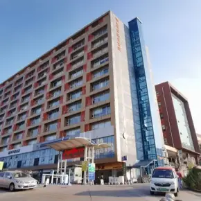 深圳市鸿生源大厦 物业招商 租赁中心 龙岗区写字楼办公室出租