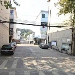 深圳市新偶像工业区 物业招商 租赁中心 龙岗区厂房仓库出租