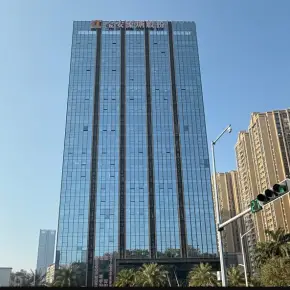 深圳市流塘商务大厦 物业招商 租赁中心 宝安区电商仓库办公室出租