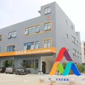 深圳市丰收·中芬智谷国际创客社区 物业招商 租赁中心 龙岗区创意园办公室出租