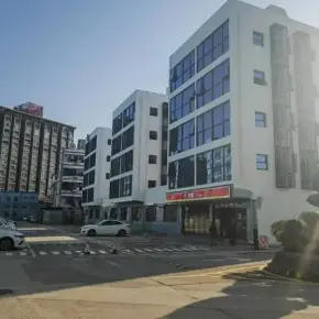 深圳市南方数字创新产业基地 物业招商 租赁中心 龙岗区产业园办公室出租