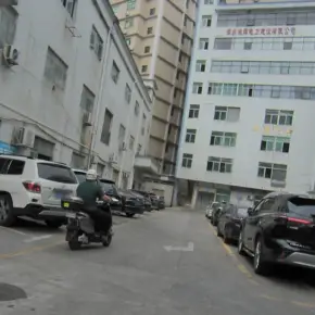 深圳市福荣路一号工业园 物业招商 租赁中心 宝安区厂房仓库出租