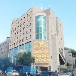 深圳市洪丽大厦 物业招商 租赁中心 光明区办公室厂房出租