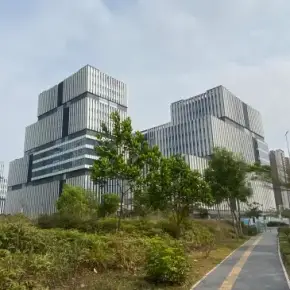 深圳市深港先进制造业产业园 物业招商 租赁中心 坪山区工业上楼新厂房实验室出租