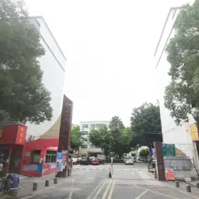 深圳市南宇工业园 物业招商 租赁中心 龙华区厂房仓库出租