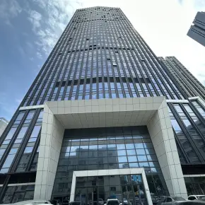 深圳市河东骏濠国际 物业招商 租赁中心 宝安区写字楼办公室出租