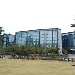 深圳市在茂科技产业园 物业招商 租赁中心 龙岗区写字楼出租