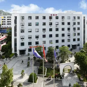 深圳市中国丝绸文化产业创意园 物业招商 租赁中心 龙岗区厂房仓库办公室出租