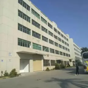 深圳市利金城科技工业园 物业招商 租赁中心 龙华区创意园办公室出租