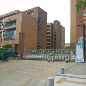 深圳市华力兴新材料厂区 物业招商 租赁中心 龙岗区厂房仓库出租