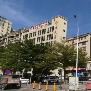 深圳市顺天富商务大厦 物业招商 租赁中心 宝安区厂房仓库出租