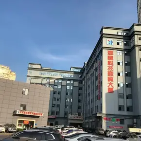 深圳市华丰科技商贸大厦 物业招商 租赁中心 宝安区厂房办公室出租