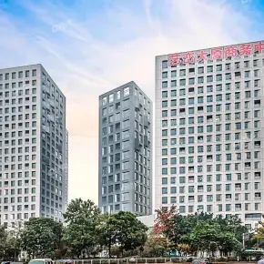 深圳满京华艺峦大厦 物业招商 租赁中心 宝安区办公室出租