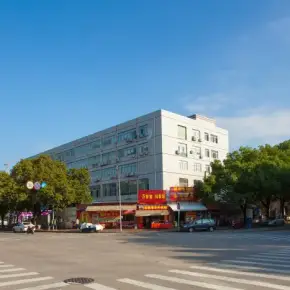 深圳市富裕顶大厦 物业招商 租赁中心 南山区写字楼出租