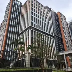 深圳市明湖润智产业园 物业招商 租赁中心 光明区工业上楼厂房出租
