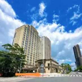 深圳市坪山影视城 物业招商 租赁中心 坪山区厂房仓库创意园出租