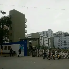 深圳市伟杰科技园 物业招商 租赁中心 龙华区厂房仓库出租