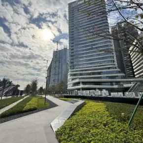 深圳市汇智专精特新总部基地 物业招商 租赁中心 宝安区写字楼办公室出租