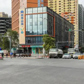 深圳市城市山海V谷 物业招商 租赁中心 龙岗区写字楼出租