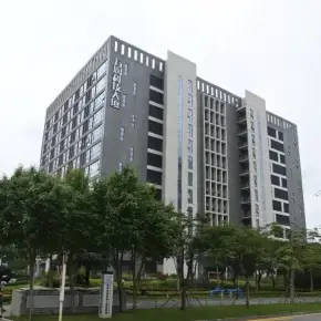 深圳市万润大厦 物业招商 租赁中心 光明区写字楼办公室出租