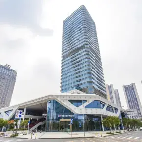 深圳市荣超金融大厦写字楼 物业招商 租赁中心 龙岗区办公室出租