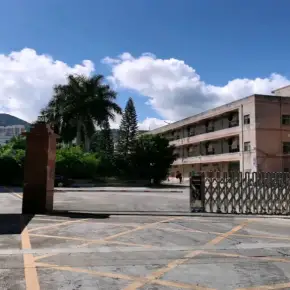 深圳市莘塘工业区 物业招商 租赁中心 龙岗区厂房仓库出租