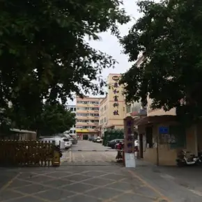 深圳市布工业区 物业招商 租赁中心 宝安区仓库厂房出租
