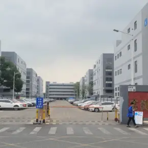 深圳市富桥三区龙辉工业园 物业招商 租赁中心 宝安区厂房仓库出租