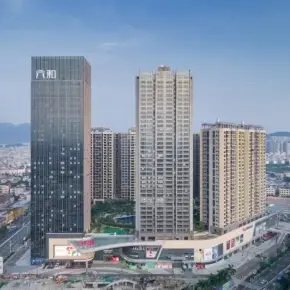 深圳市六和城商业广场 物业招商 租赁中心 坪山区写字楼办公室出租