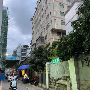 深圳市经纬工业大厦 物业招商 租赁中心 南山区厂房仓库出租