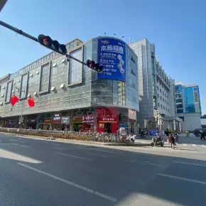深圳龙胜一号 物业招商 租赁中心 龙华区创意园办公室出租