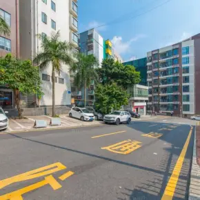 深圳市留仙洞工业区 物业招商 租赁中心 南山区厂房仓库出租