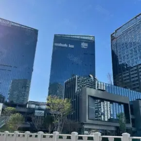 深圳市中集智园大厦 物业招商 租赁中心 光明区产业园办公室出租