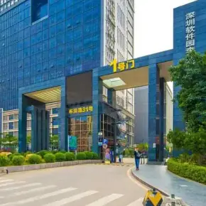 深圳市李朗国际珠宝产业园 物业招商 租赁中心 龙岗区创意园办公室出租