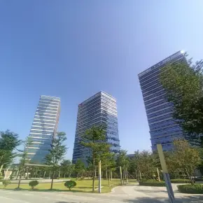 深圳市朗华产业园 物业招商 租赁中心电话