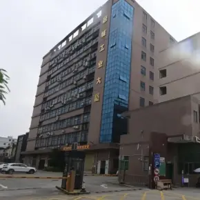 深圳市冠城工业大厦 物业招商 租赁中心 光明区厂房仓库出租