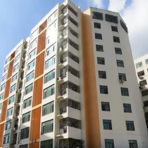 深圳市润泽大厦 物业招商 租赁中心 龙华区创意园办公室出租