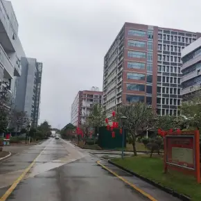 深圳市格兰达装备产业园 物业招商 租赁中心 坪山区厂房仓库出租