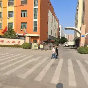 深圳市同富裕工业区(富坪中路) 物业招商 租赁中心 龙岗区厂房仓库出租
