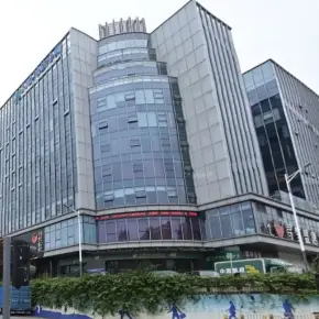 深圳市梁相工业园 物业招商 租赁中心 龙华区厂房仓库出租
