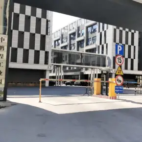 深圳市中鹏程工业园 物业招商 租赁中心 光明区厂房仓库出租