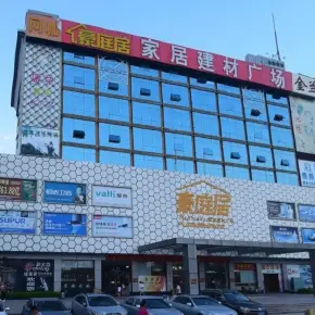 深圳市宽裕大厦 物业招商 租赁中心 龙岗区创意园办公室出租